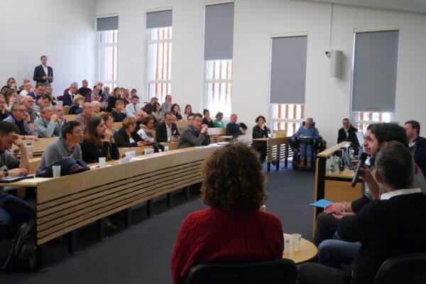 P1250779 (copie) P1250779 (copie)